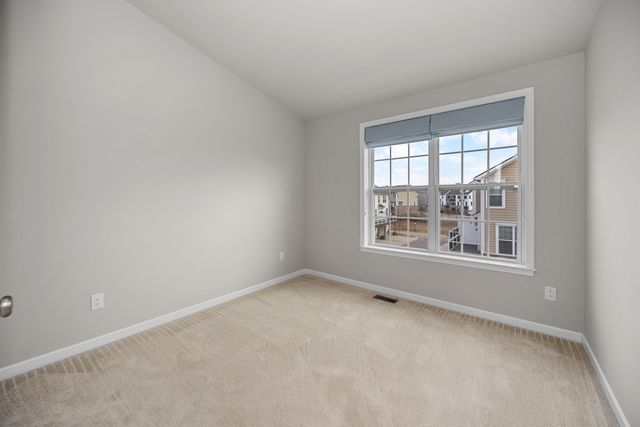 2794 Ashcombe Drive, Ann Arbor, MI 48105