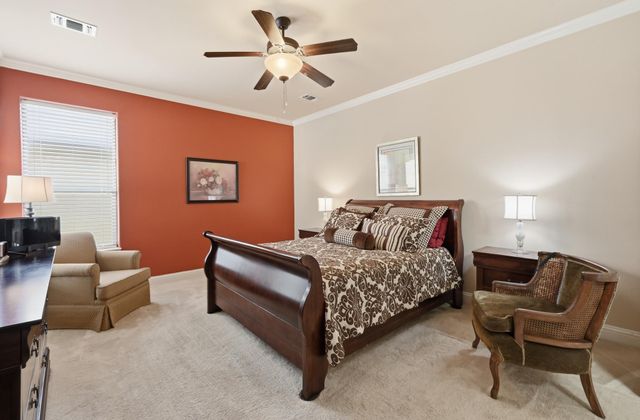 127 Via Villina, Buda, TX 78610