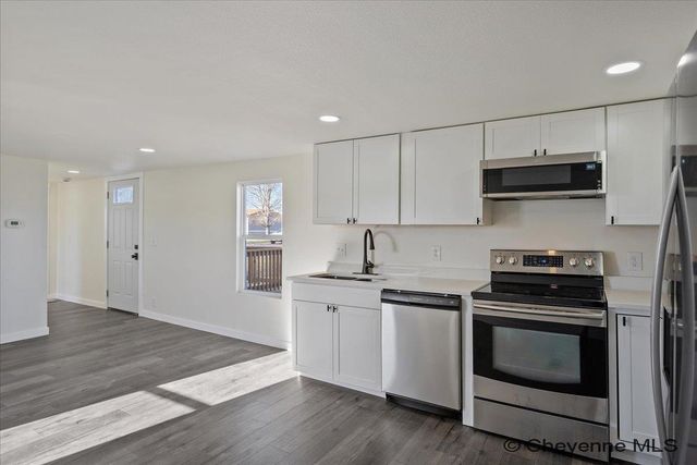 608 LITTLE VALLEY TRL, Cheyenne, WY 82007