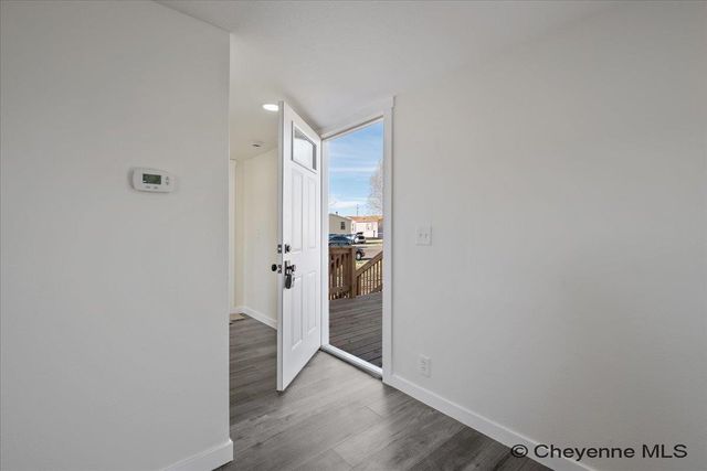 608 LITTLE VALLEY TRL, Cheyenne, WY 82007