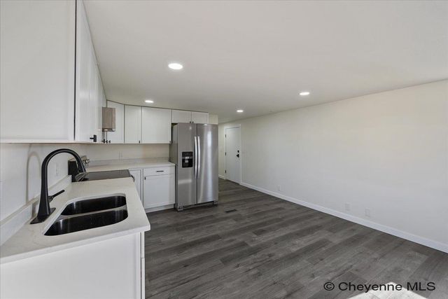 608 LITTLE VALLEY TRL, Cheyenne, WY 82007