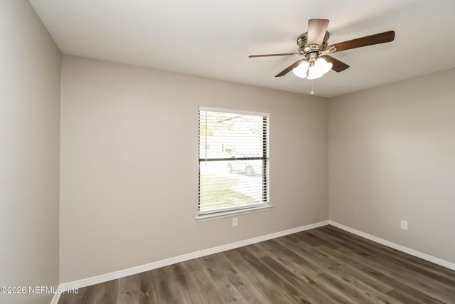 1836 SHANNON LAKE Drive, Middleburg, FL 32068