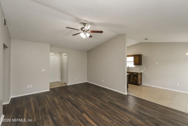 1836 SHANNON LAKE Drive, Middleburg, FL 32068