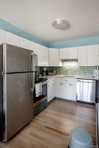 1550 Cherboneau 218, Detroit, MI 48207