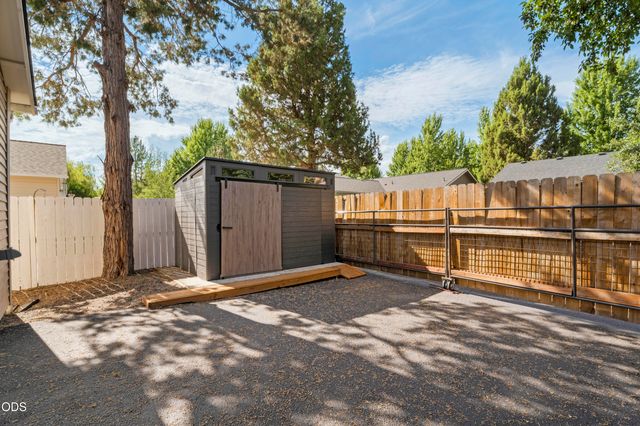 20618 Daisy Lane, Bend, OR 97702