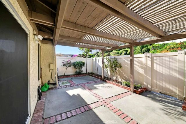 2351 Applewood, Fullerton, CA 92833