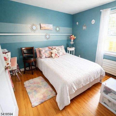 23 Carolyn Ter B, Roselle Boro, NJ 07203