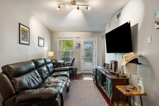 2020 S Congress Ave 1122, Austin, TX 78704