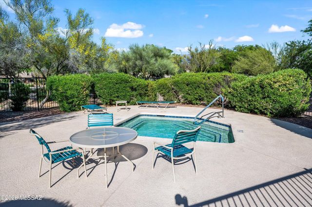 695 W Vistoso Highlands Dr Apt 203, Oro Valley, AZ 85755