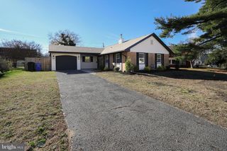 8 BALLAD LN, Willingboro, NJ 08046