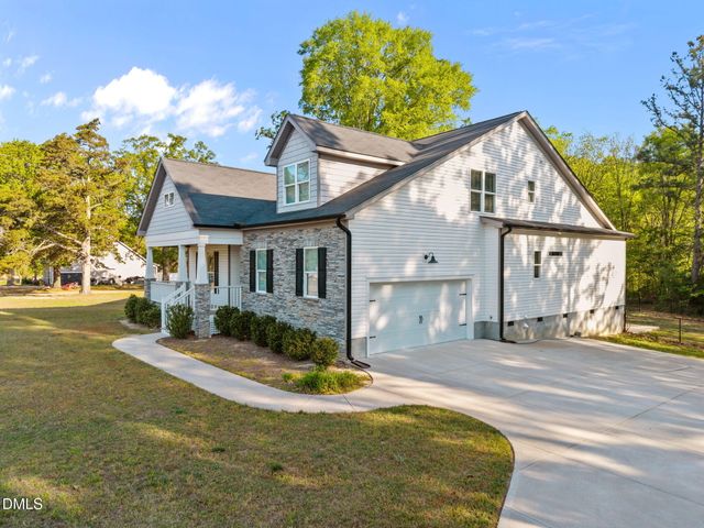 952 Brantleytown Road, Zebulon, NC 27597