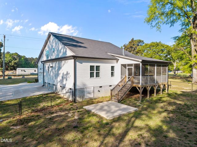 952 Brantleytown Road, Zebulon, NC 27597