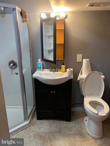 7554 FORREST AVE, Philadelphia, PA 19150