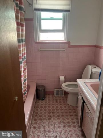 7554 FORREST AVE, Philadelphia, PA 19150