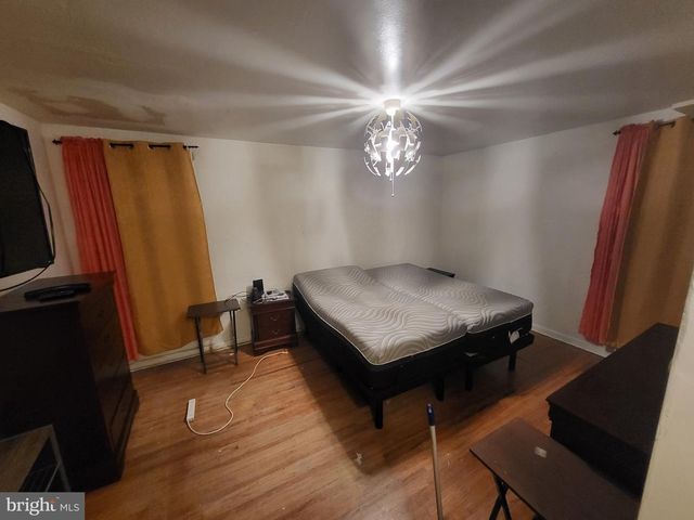 7554 FORREST AVE, Philadelphia, PA 19150