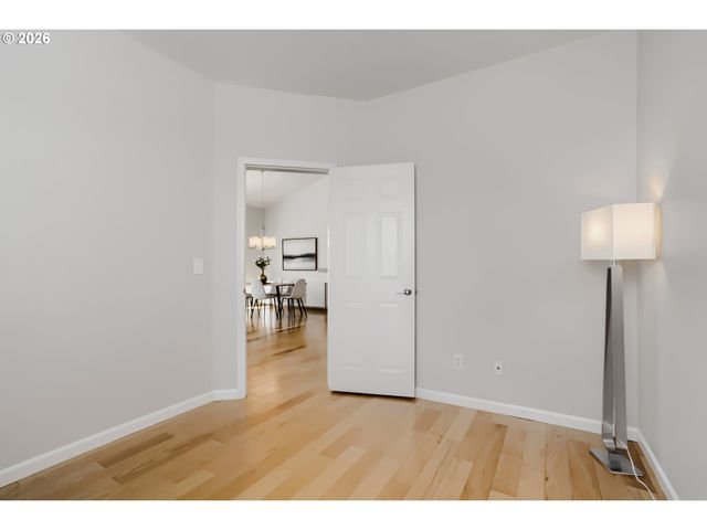 1515 Ne 64TH Ave, Hillsboro, OR 97124