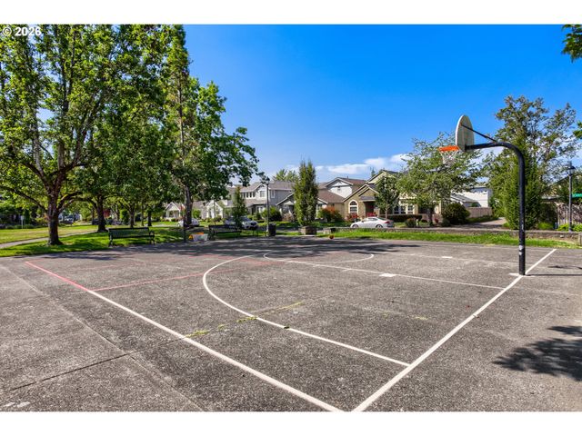 1515 Ne 64TH Ave, Hillsboro, OR 97124