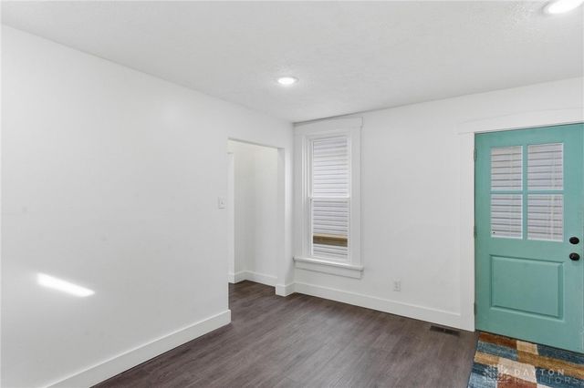 16 Adams Street, Dayton, OH 45410