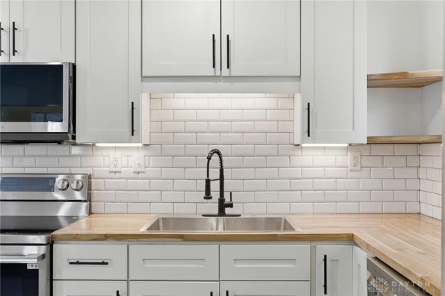 16 Adams Street, Dayton, OH 45410