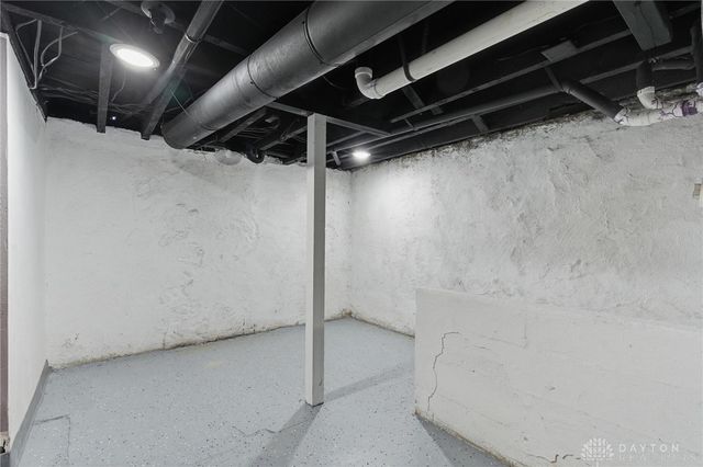 16 Adams Street, Dayton, OH 45410