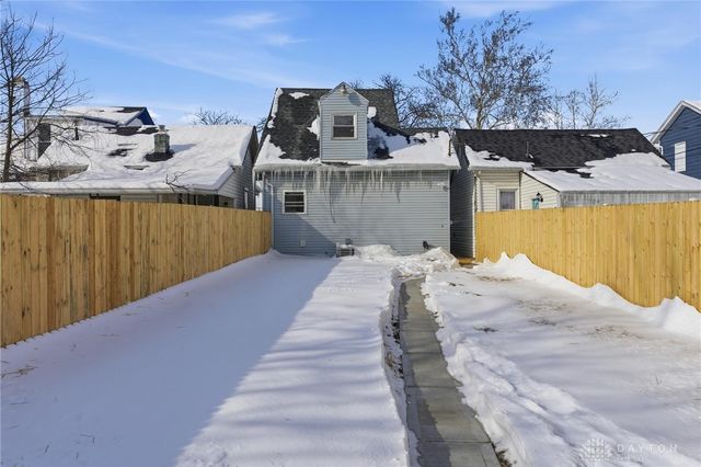 16 Adams Street, Dayton, OH 45410