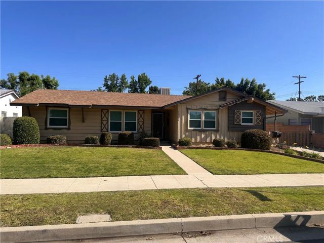 20221 Halsted Street, Chatsworth, CA 91311