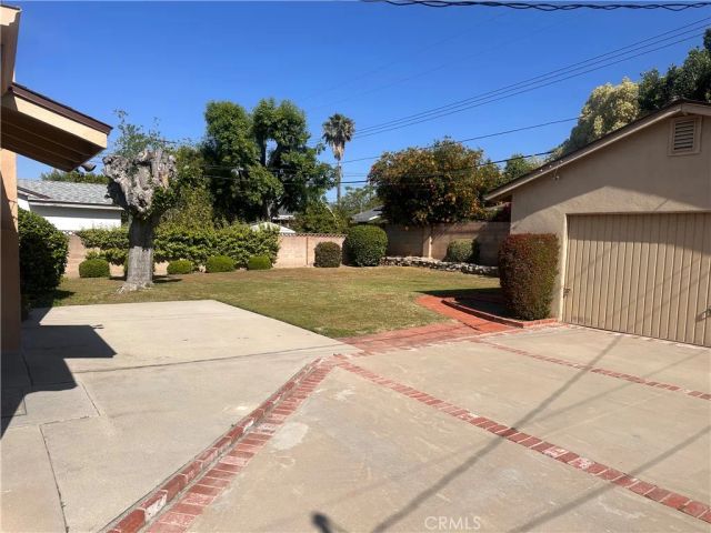 20221 Halsted Street, Chatsworth, CA 91311
