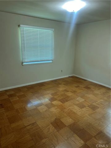 20221 Halsted Street, Chatsworth, CA 91311