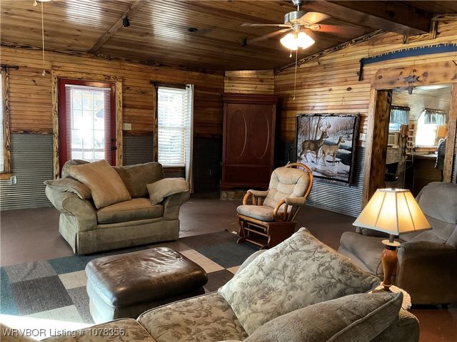 9900 Lancaster Road, Rudy, AR 72952