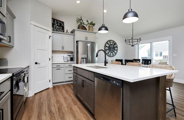 1216 NW 29th Street, Ankeny, IA 50023