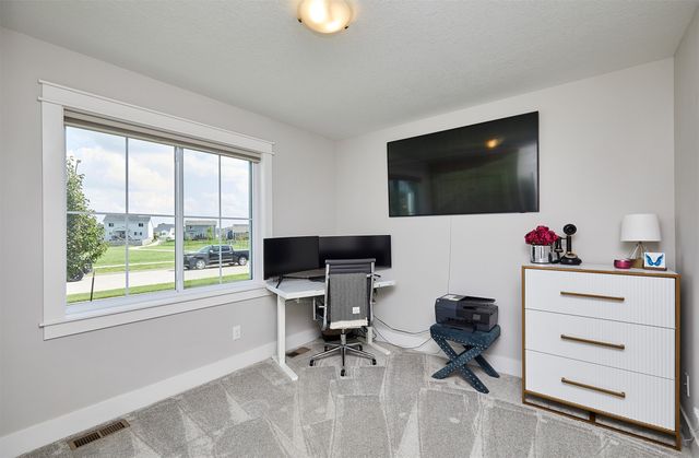 1216 NW 29th Street, Ankeny, IA 50023
