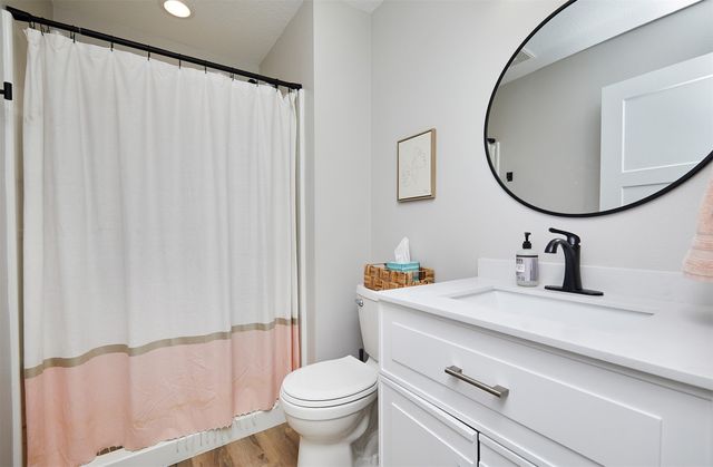 1216 NW 29th Street, Ankeny, IA 50023