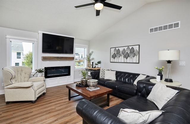1216 NW 29th Street, Ankeny, IA 50023