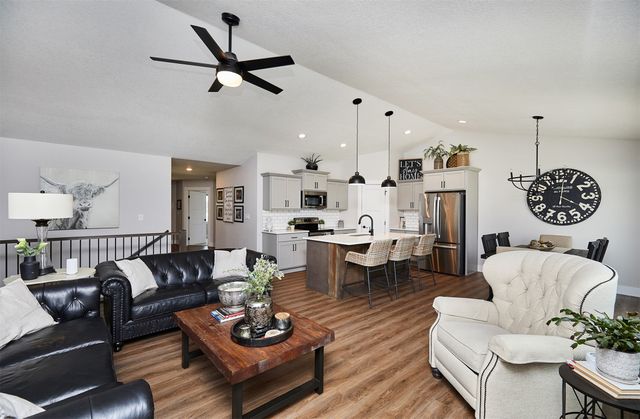 1216 NW 29th Street, Ankeny, IA 50023