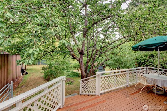 415 Manito Drive, Mount Vernon, WA 98273
