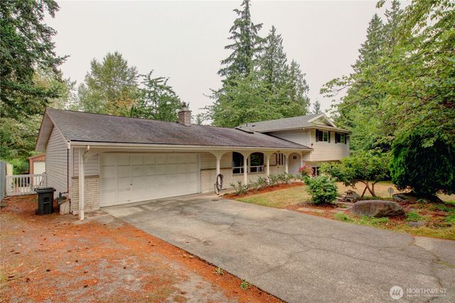 415 Manito Drive, Mount Vernon, WA 98273