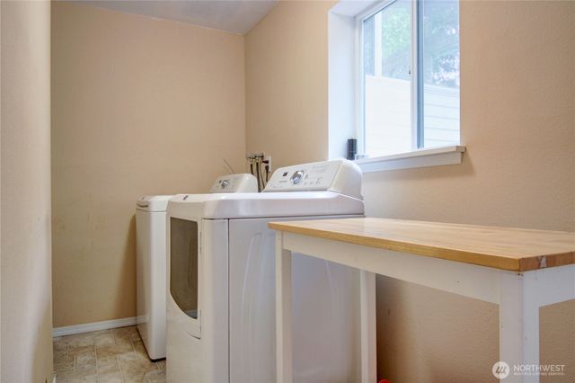 415 Manito Drive, Mount Vernon, WA 98273