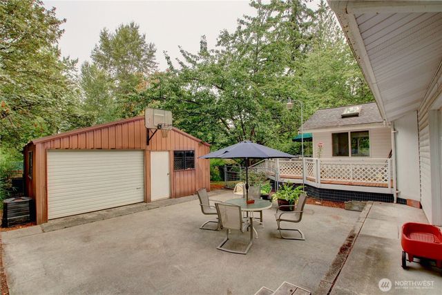 415 Manito Drive, Mount Vernon, WA 98273