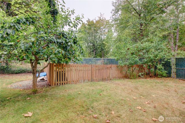 415 Manito Drive, Mount Vernon, WA 98273