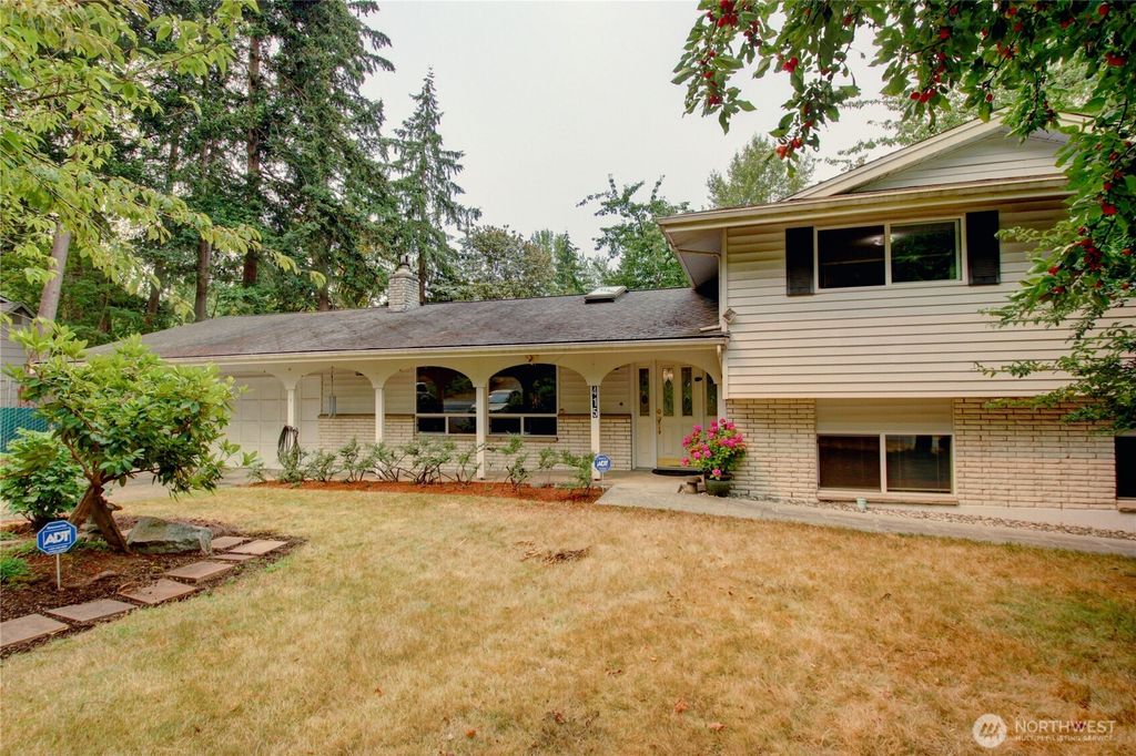 415 Manito Drive, Mount Vernon, WA 98273