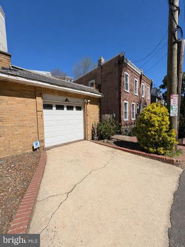 515 GORGAS LN, Philadelphia, PA 19128