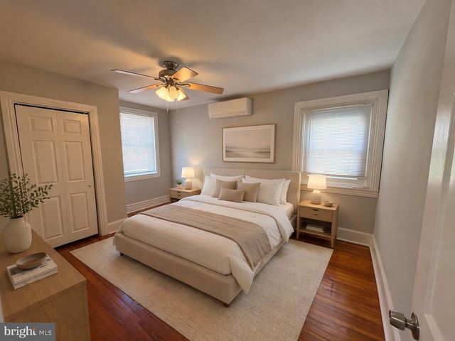 515 GORGAS LN, Philadelphia, PA 19128