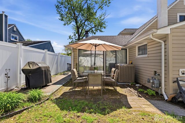 14 Sunrise Road, Old Bridge, NJ 08857