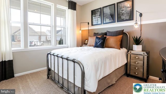 1430 Silk, Upper Macungie Twp, PA 18031