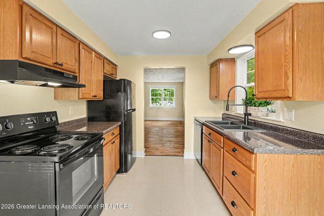 2537 Beryl Street, Holt, MI 48842