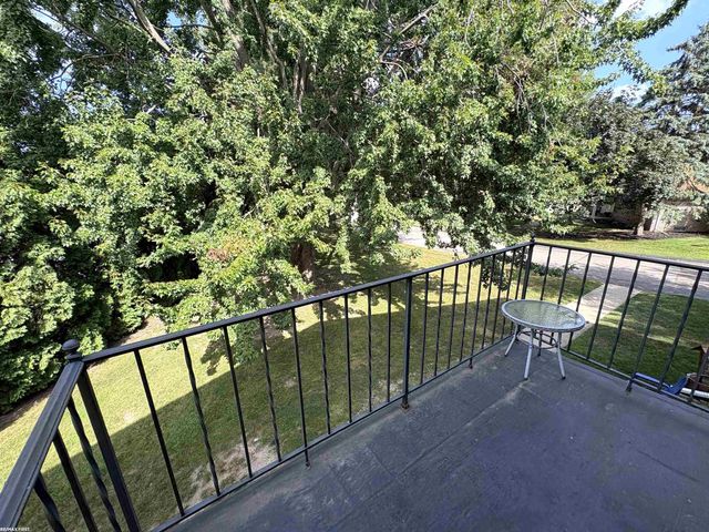 51130 S Foster Road, Chesterfield, MI 48047