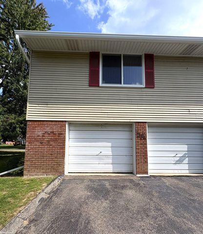 51130 S Foster Road, Chesterfield, MI 48047
