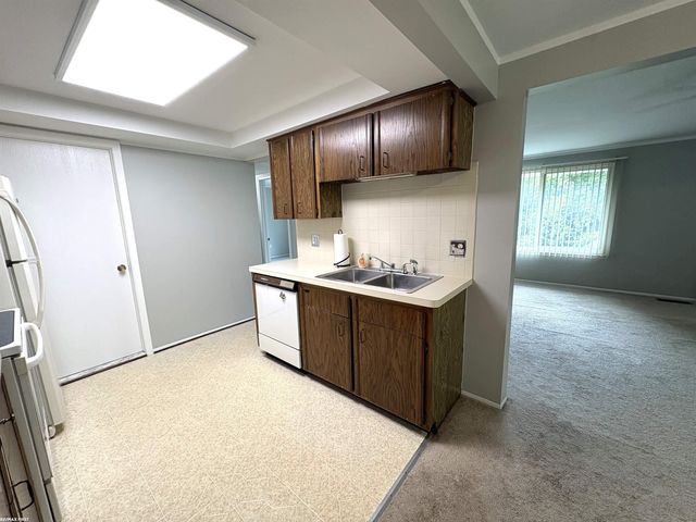 51130 S Foster Road, Chesterfield, MI 48047
