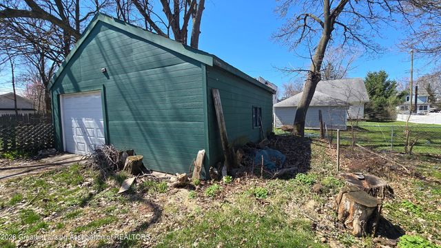 311 N Magnolia Avenue, Lansing, MI 48912