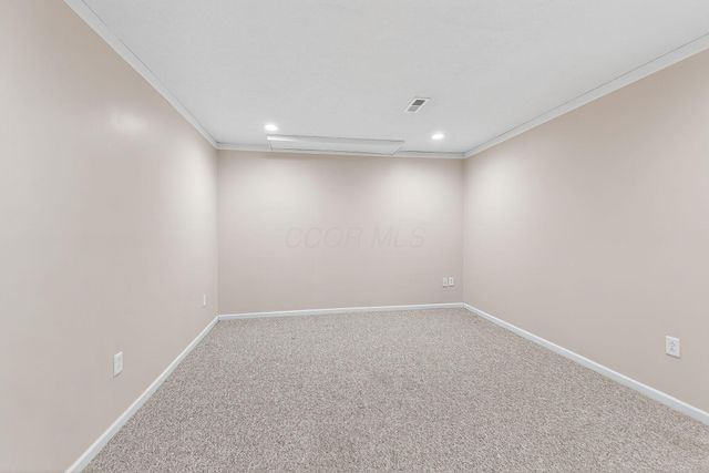 2040 Tuckaway Court, Columbus, OH 43228